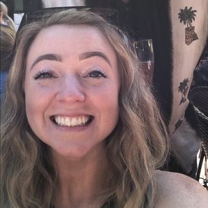 Meet your Posher, Alisha